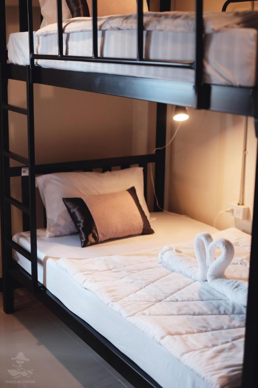 Private Bunk Bed room with Shared Bathroom